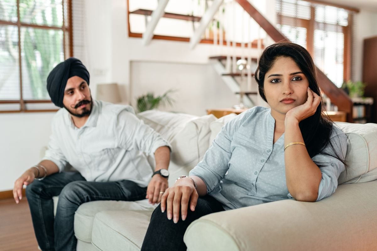 Breakup and Relationship Pain: How Online Counselling Helps You Heal